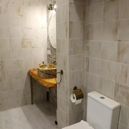 Vintage Loft Beach, Private Terrace Wifi شقة