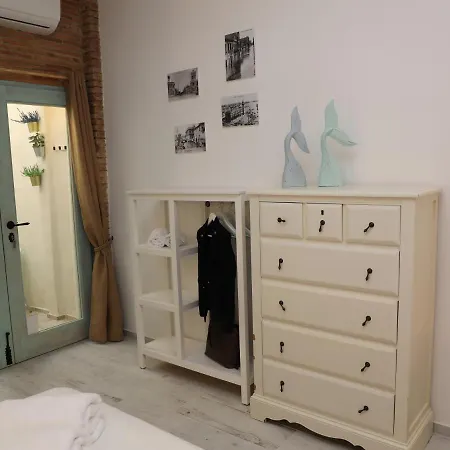 شقة Vintage Loft Beach, Private Terrace Wifi *